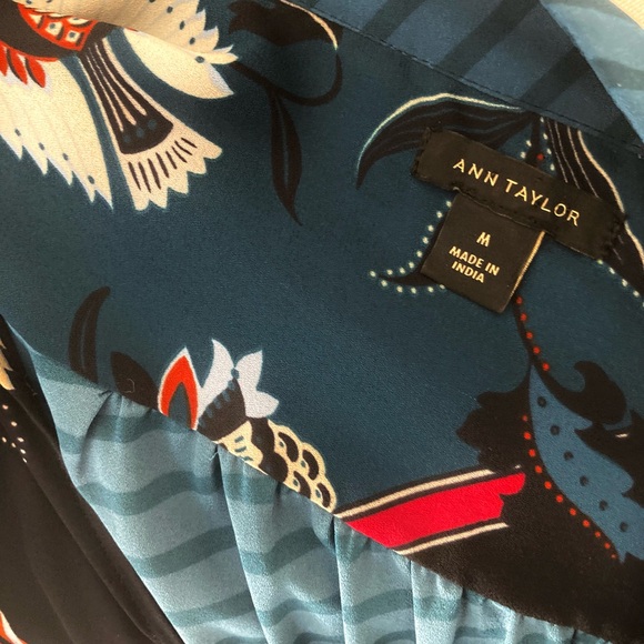 Ann Taylor Floral Popover Long Sleeve Blouse Size M - Picture 9 of 10